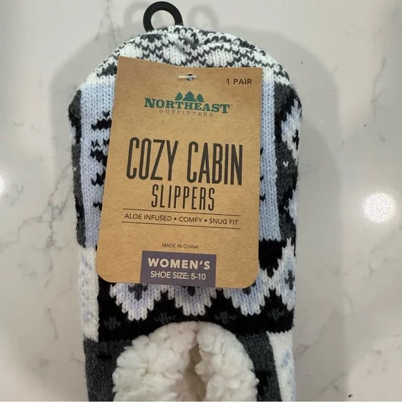Northeast Outfitters Cozy Cabin Slippers - Aloe Infused - Shoe Size Women’s 5-10 - Picture 5 of 10